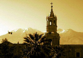 Le matin qui se lève sur Arequipa
